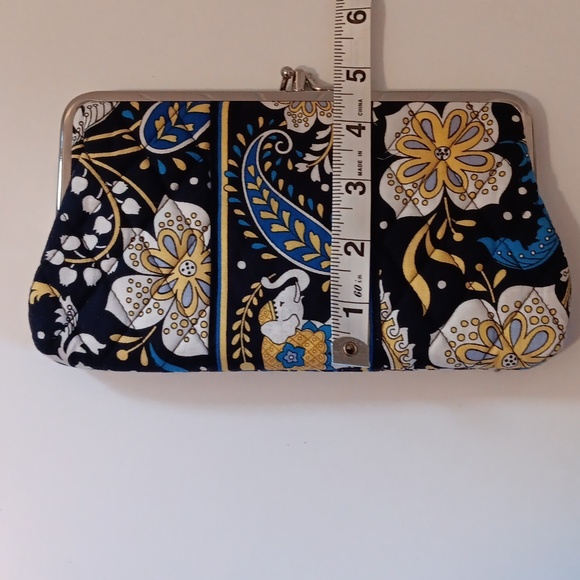 Vera Bradley kisslock wallet - Picture 4 of 6